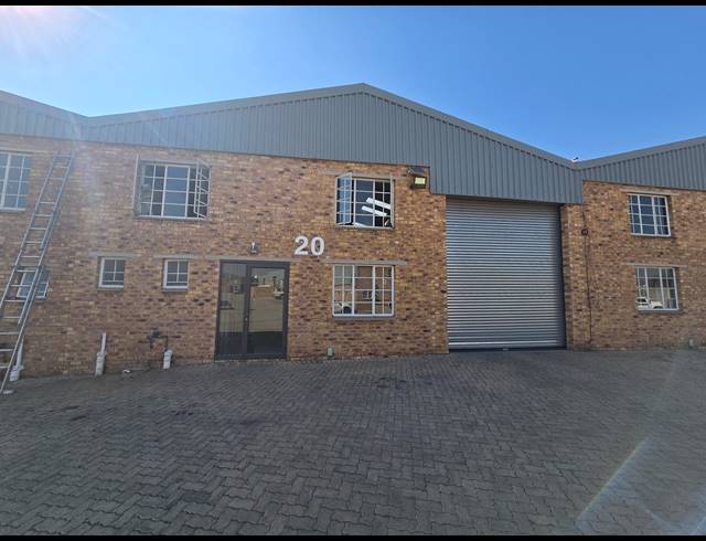 280M² WAREHOUSE TO LET IN ANDERBOLT